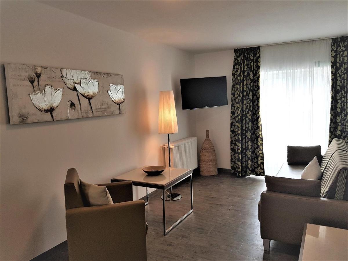 Hotel-Restaurant Pfaelzer Hof Edenkoben Dış mekan fotoğraf