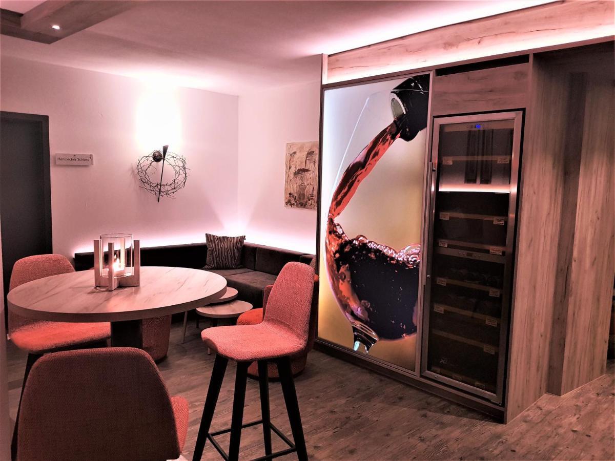 Hotel-Restaurant Pfaelzer Hof Edenkoben Dış mekan fotoğraf
